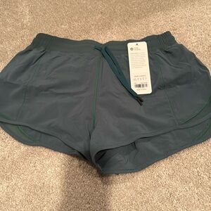 CRZ yoga shorts green size M NWT